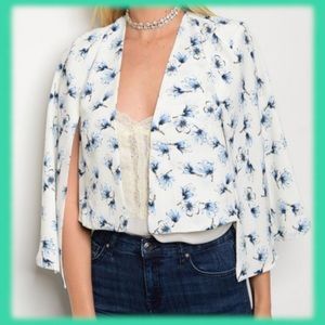 OPEN SLEEVE FLORAL PRINT BLAZER